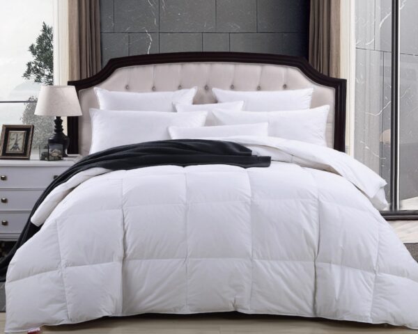 Elegant | Single Duvet (White Plain) – 170×240 – 100% Cotton Fabric – Microfiber filling